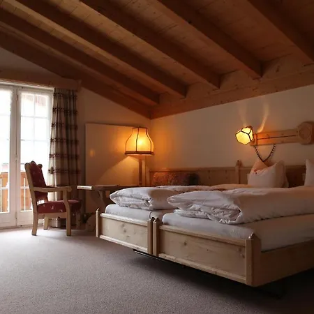 بيت ريفي ألتي بوست 3*